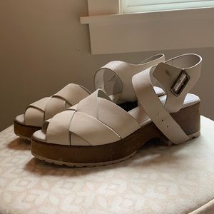 Kelsi Dagger Sandals